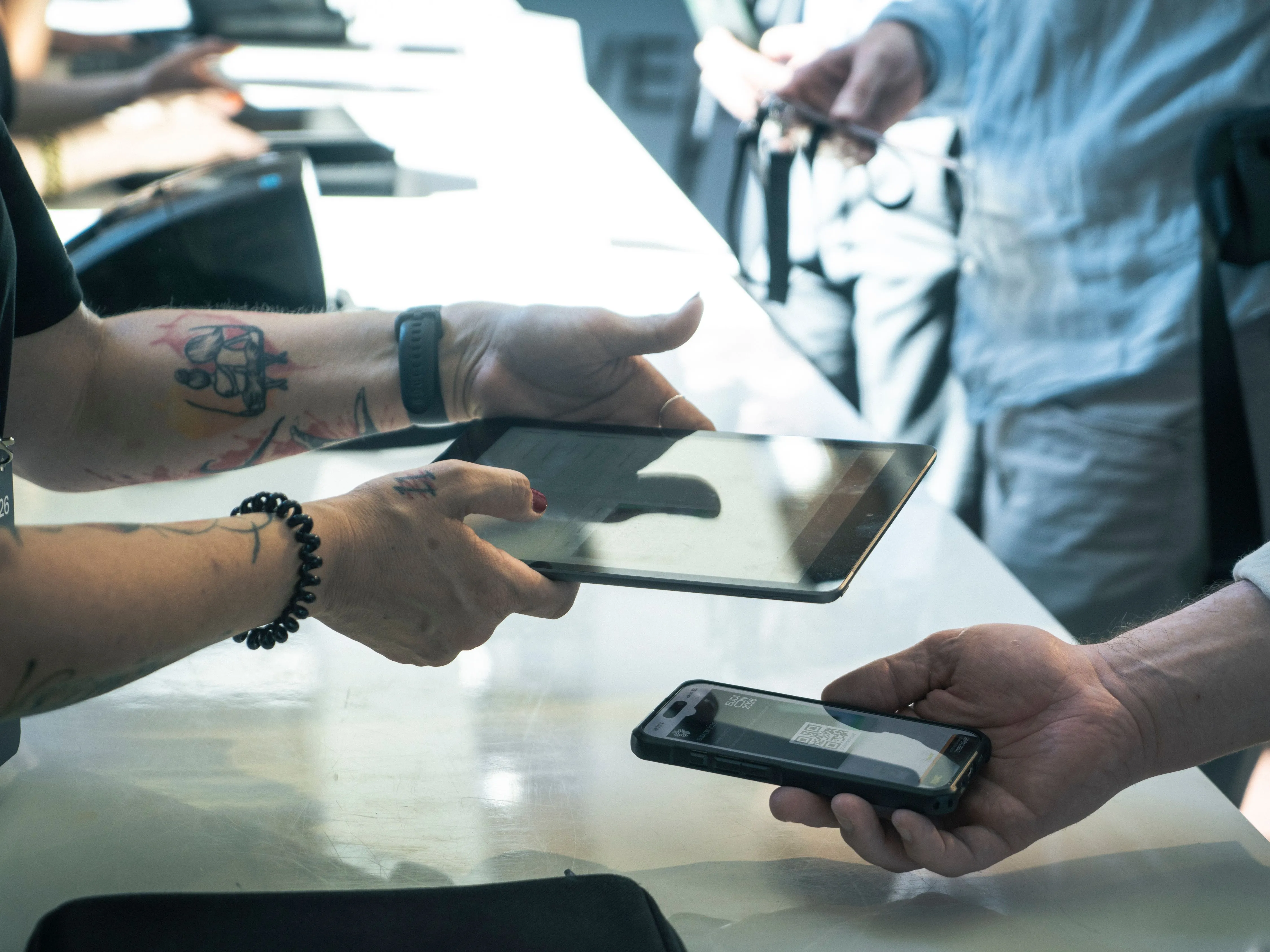 Vorzeigen eines digitalen Nachweises per Smartphone